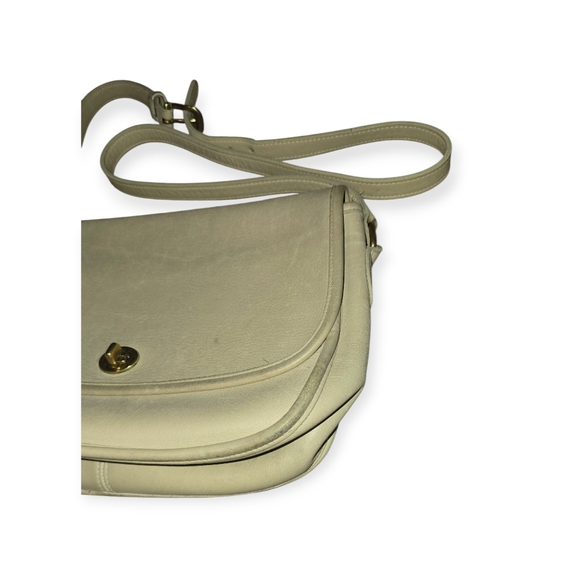 Coach Vintage City Bag #9790  Cream Leather Crossbody Bag - Picture 3 of 9